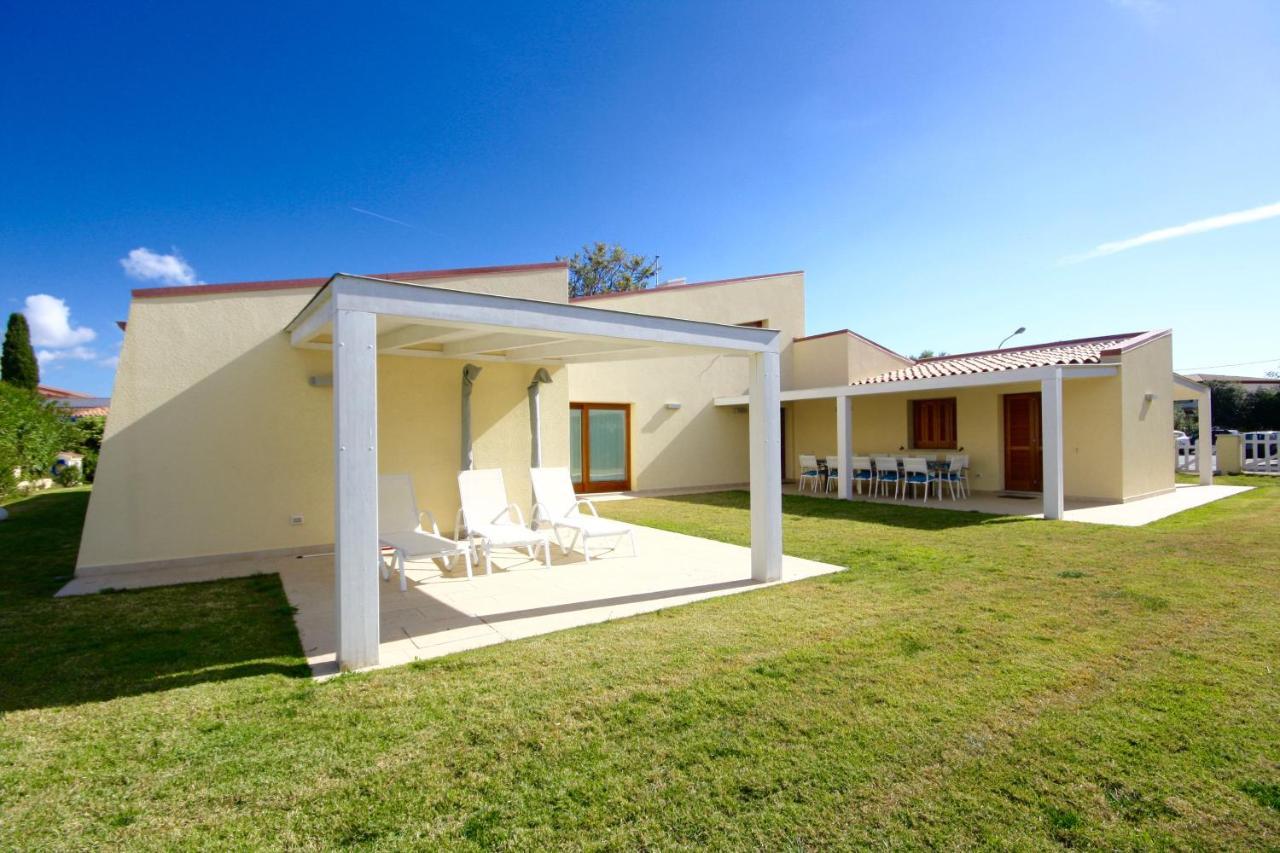 Villa Franca By Wonderful Italy Сан Теодоро Екстериор снимка